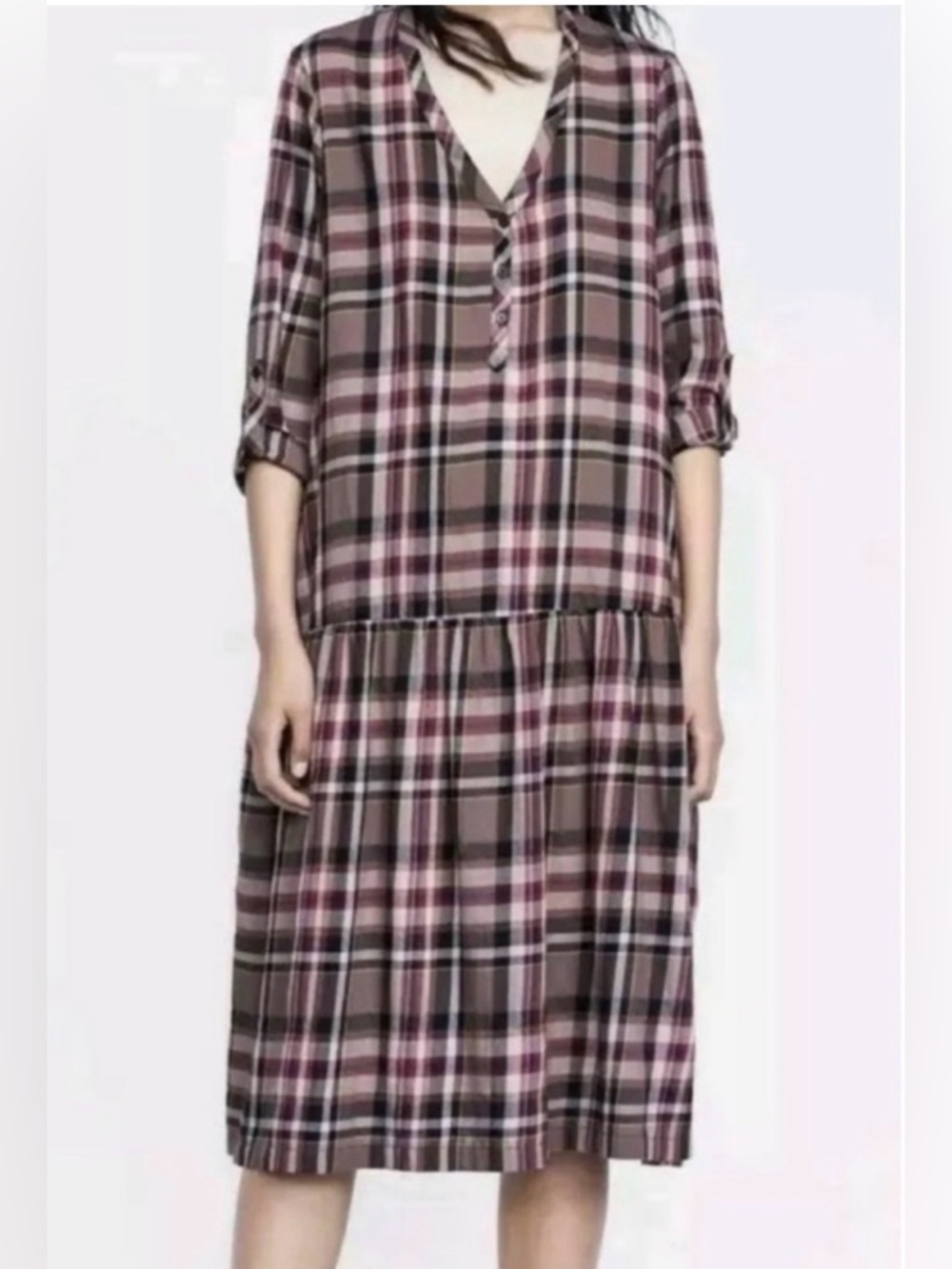 Zara Woman Relaxed Plaid V-Neck Midi Dress in Beige Black & Red